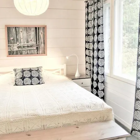 Holiday Paasirinne A *